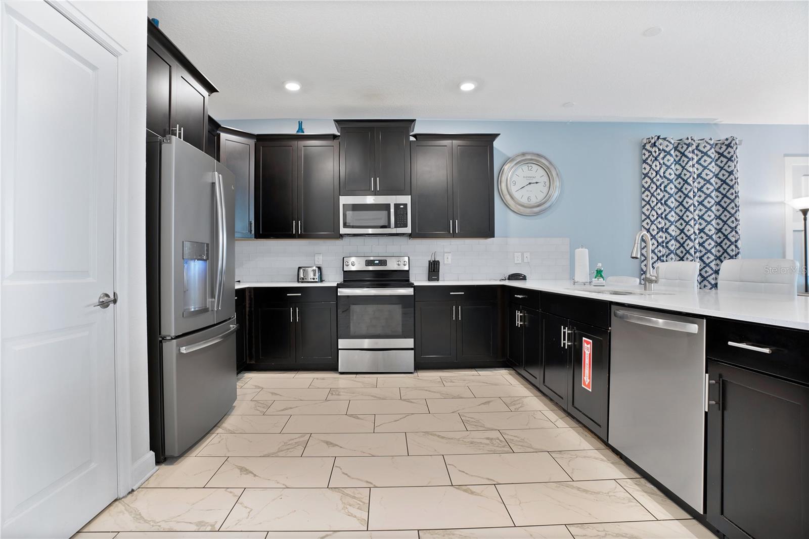 STONEYBROOK SOUTH TR K - Residential Lease