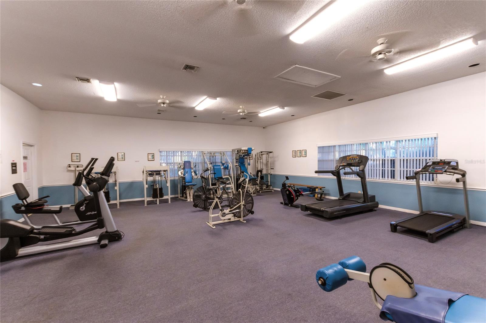 Sea Woods Condo Ph 01 & 02 - Residential