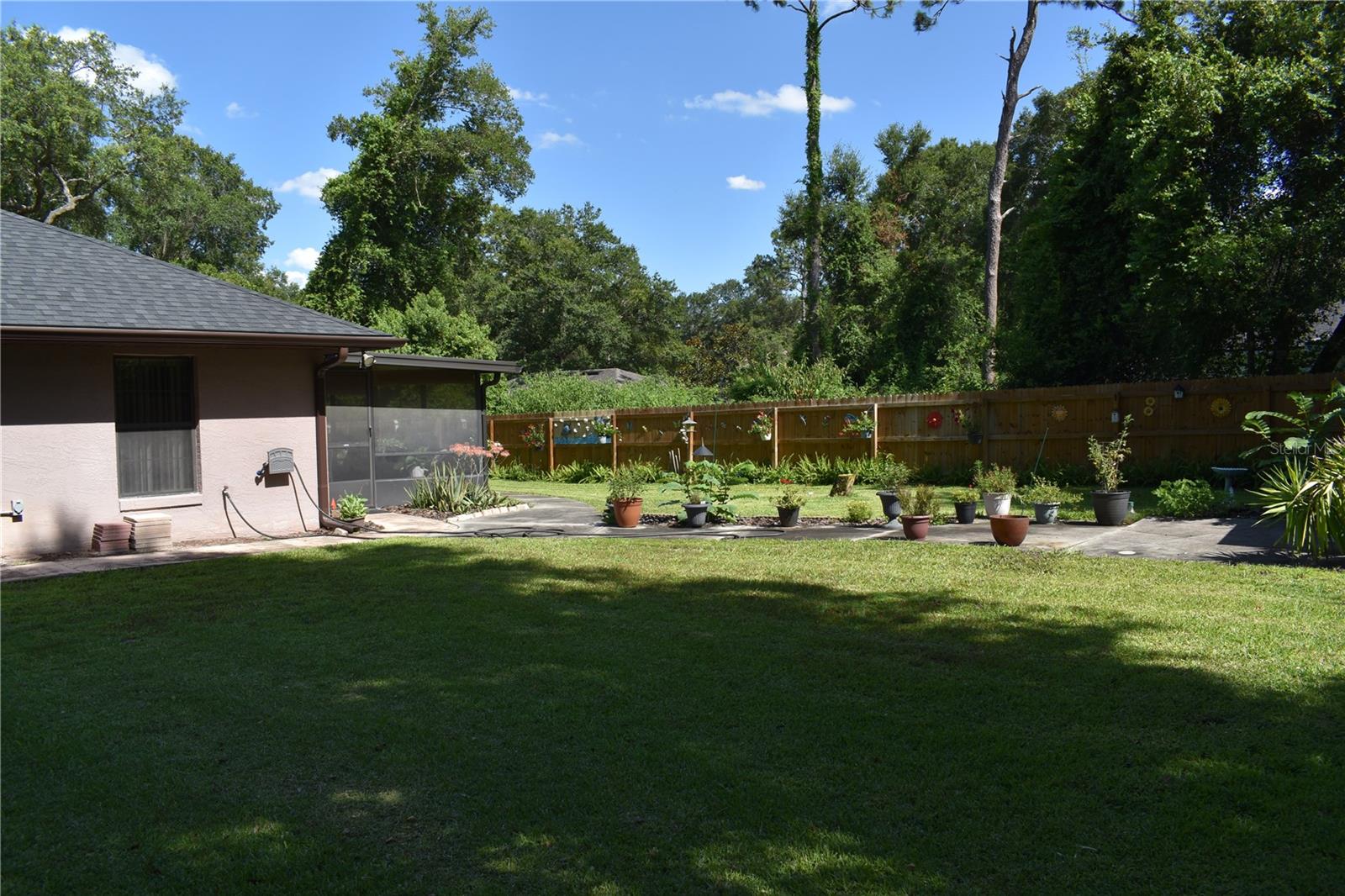 WEST HIGHLANDS - Residential