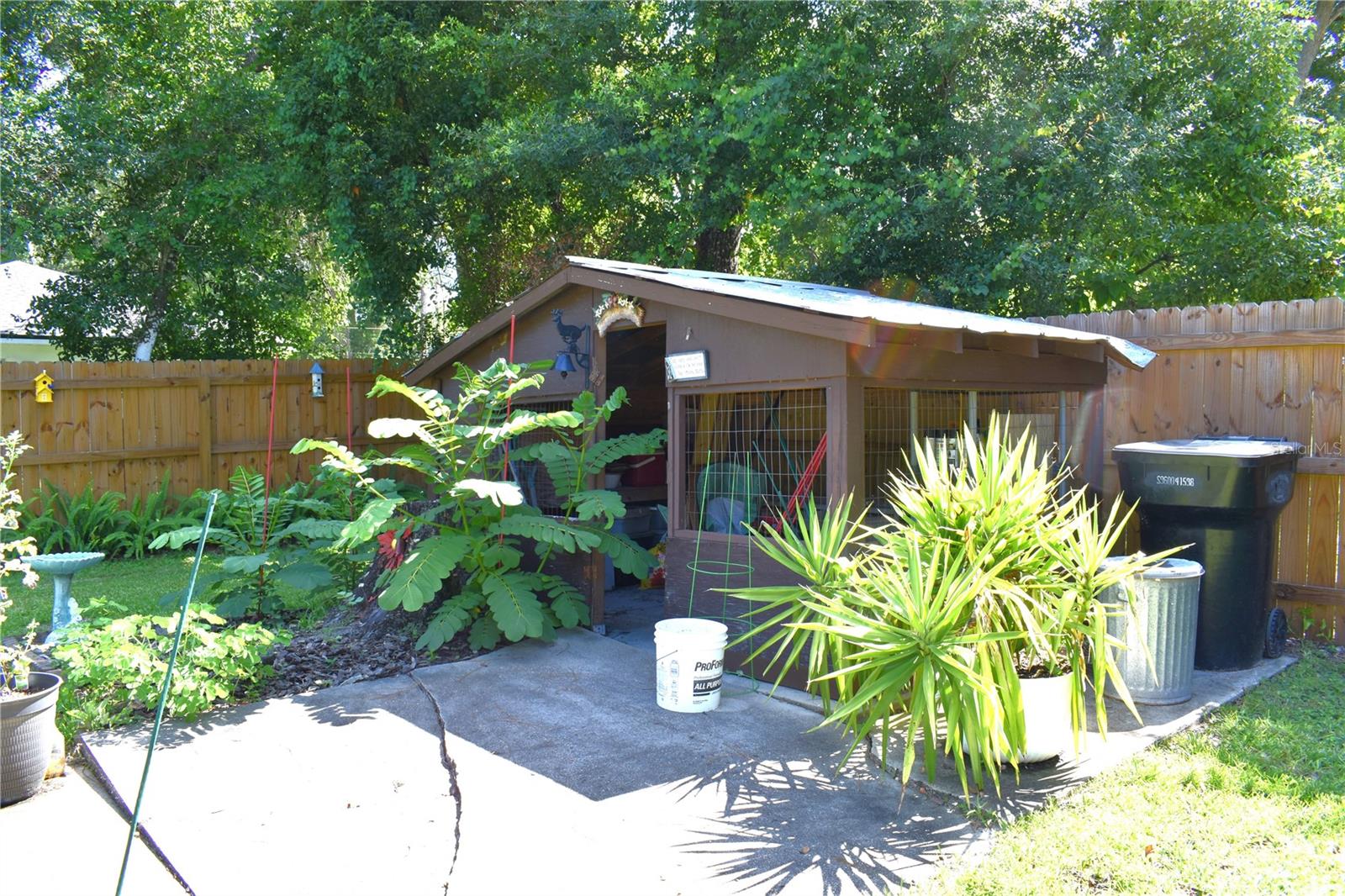 WEST HIGHLANDS - Residential