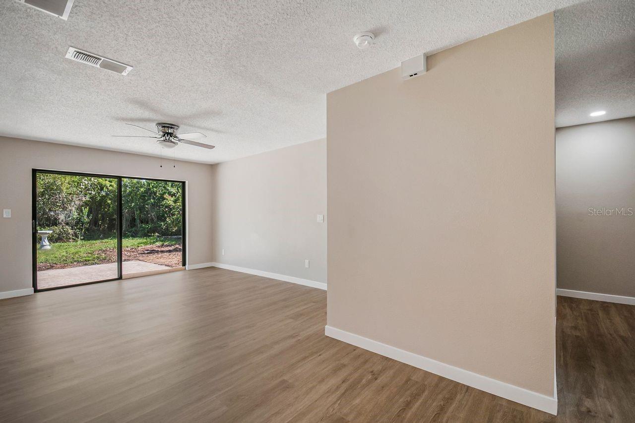 RIO PINAR WOODS - Residential