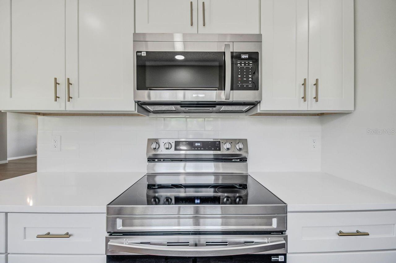 RIO PINAR WOODS - Residential