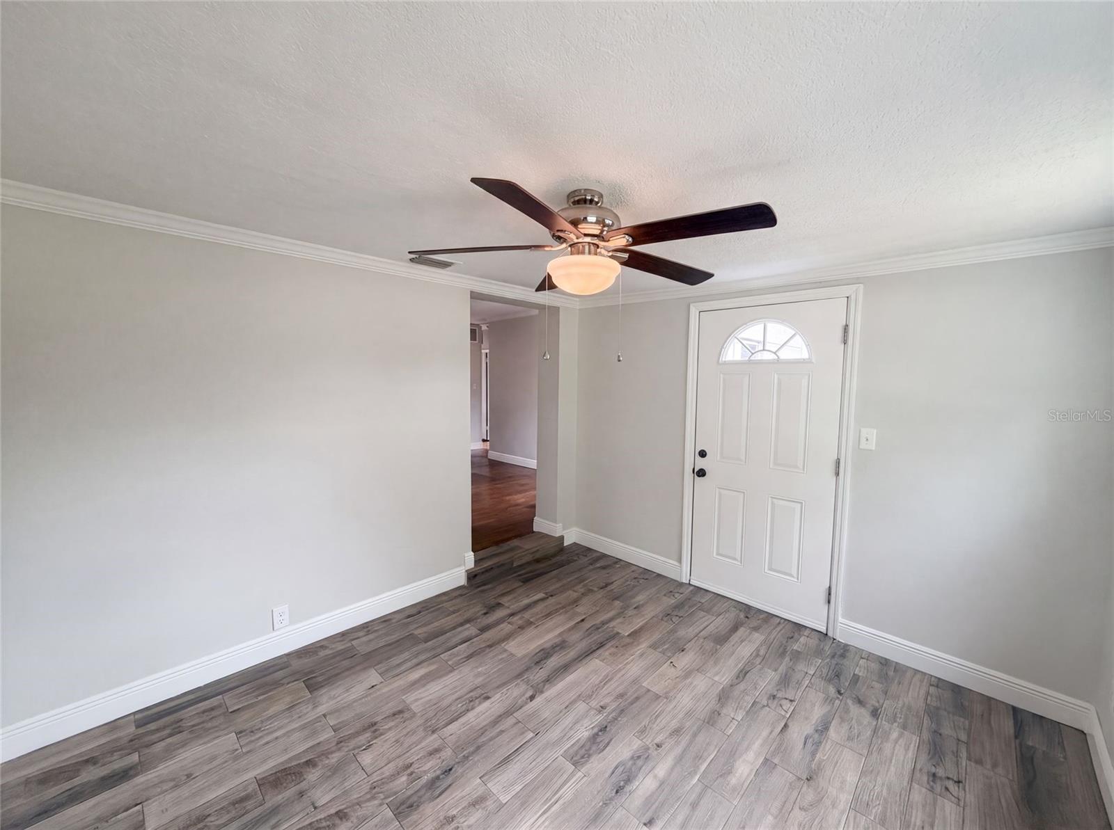 EAGLE CREST - Residential