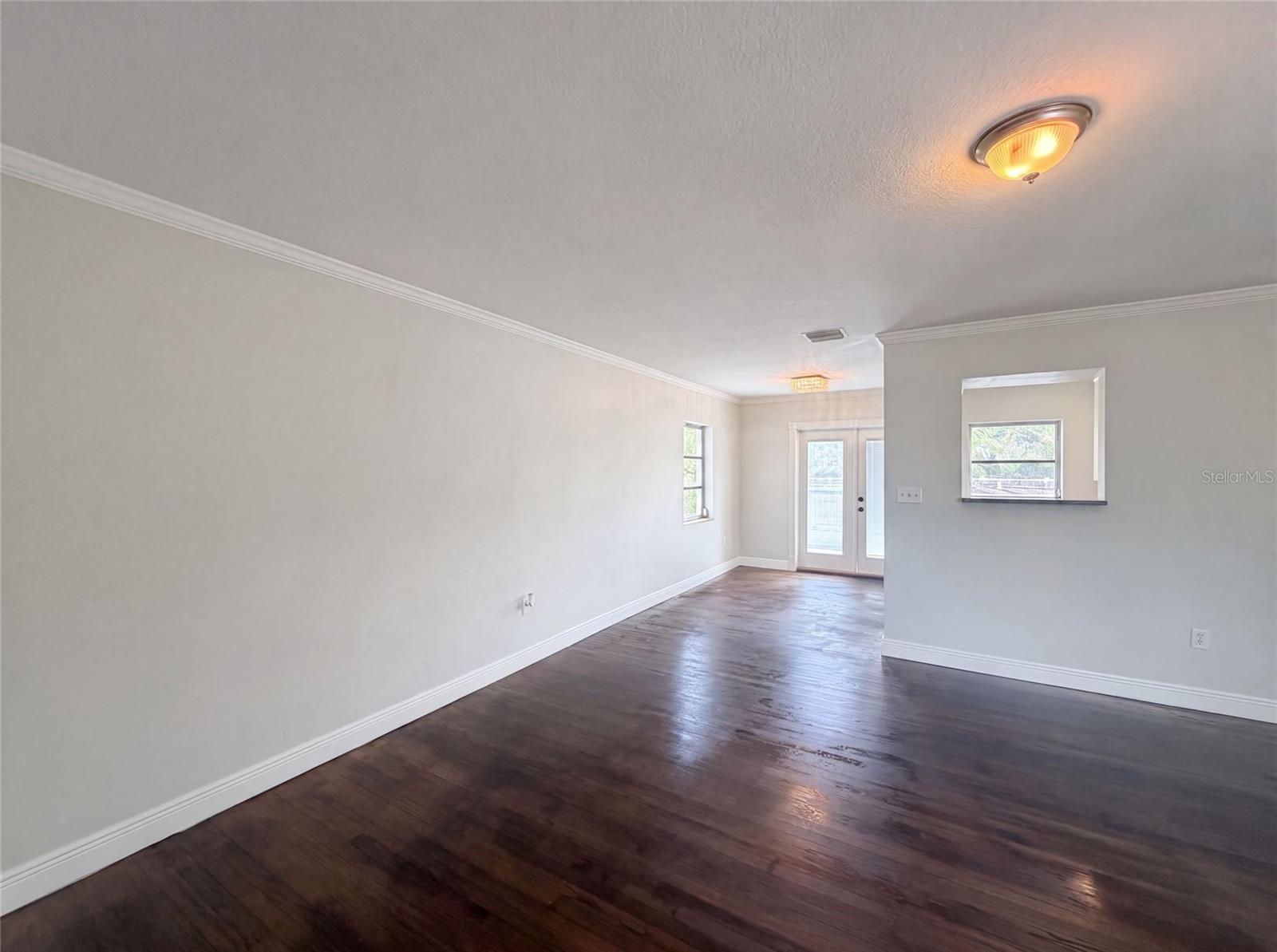 EAGLE CREST - Residential