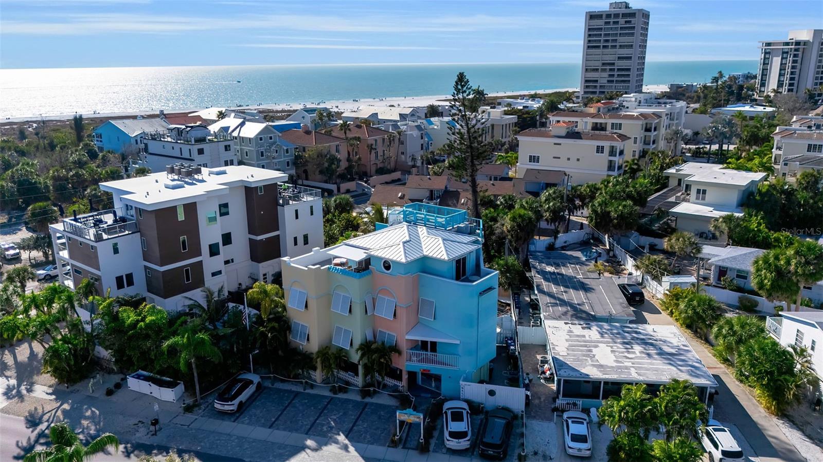 SARASOTA BEACH - Residential Income