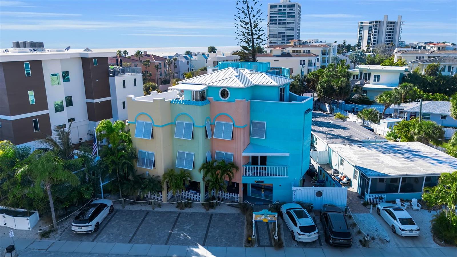 SARASOTA BEACH - Residential Income