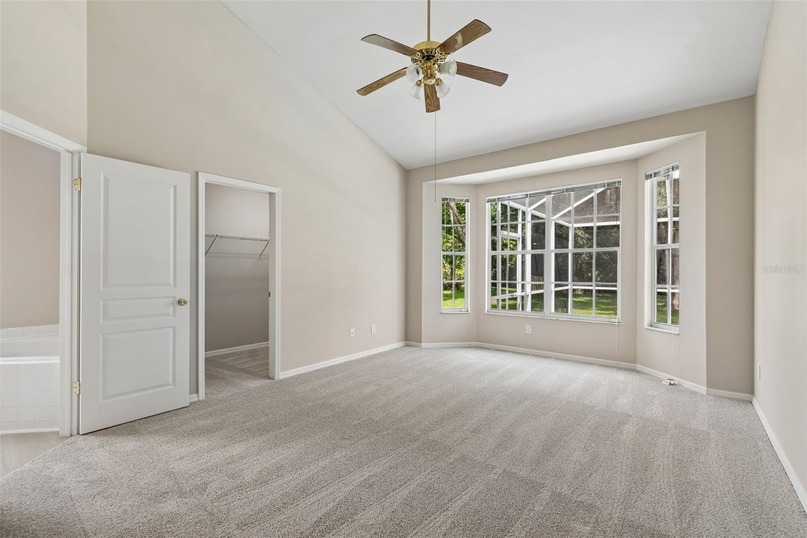 TAMPA PALMS - Residential