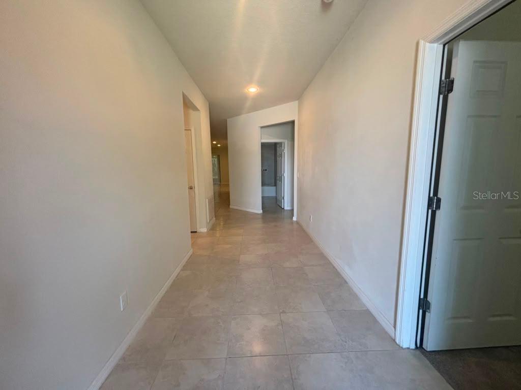 LAKESHORE AT NARCOOSSEE PH 4 - Residential Lease