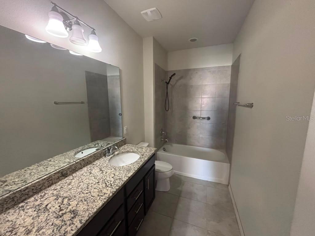 LAKESHORE AT NARCOOSSEE PH 4 - Residential Lease