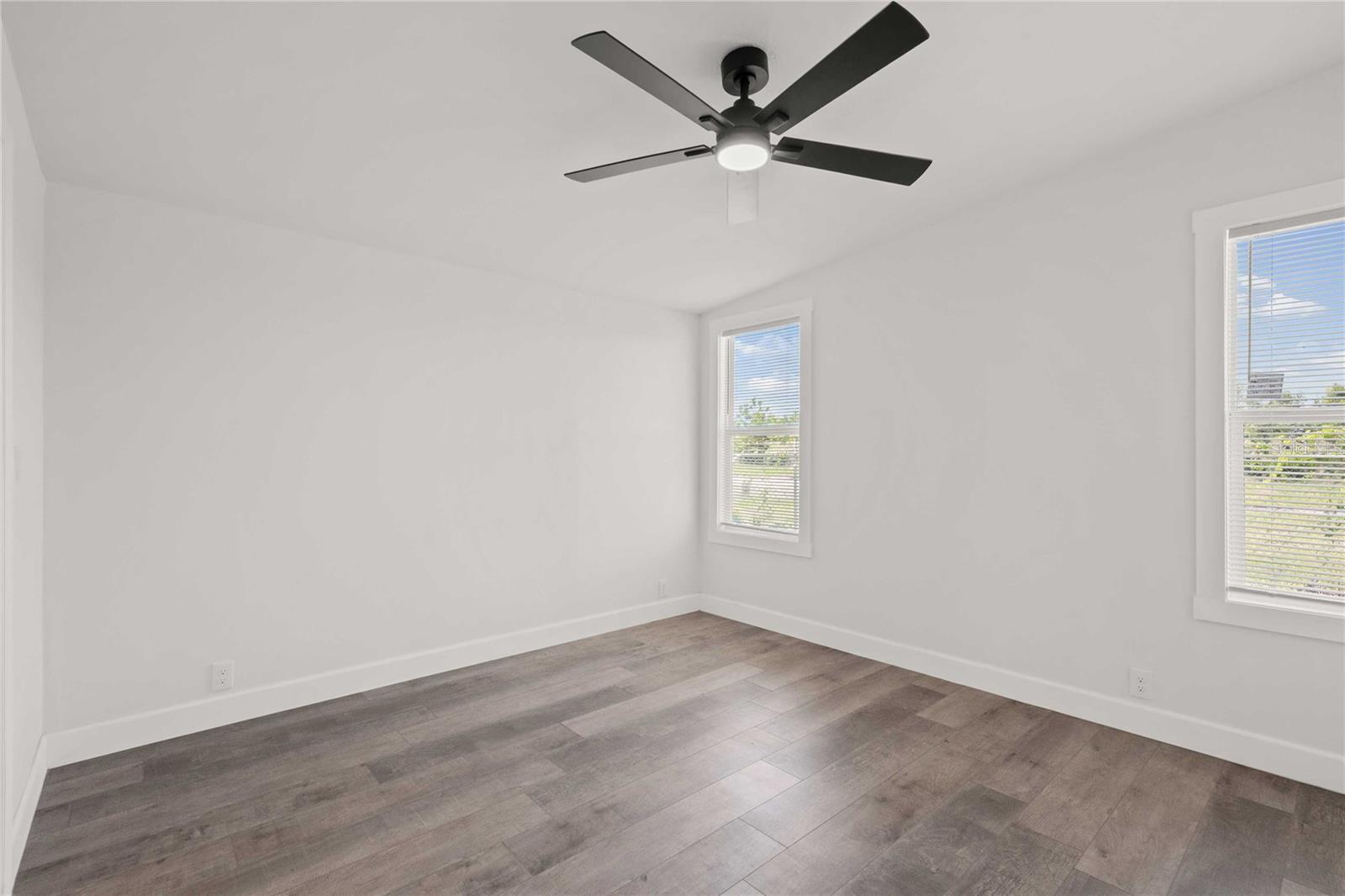 TIMBER LAKE ESTATES - Residential