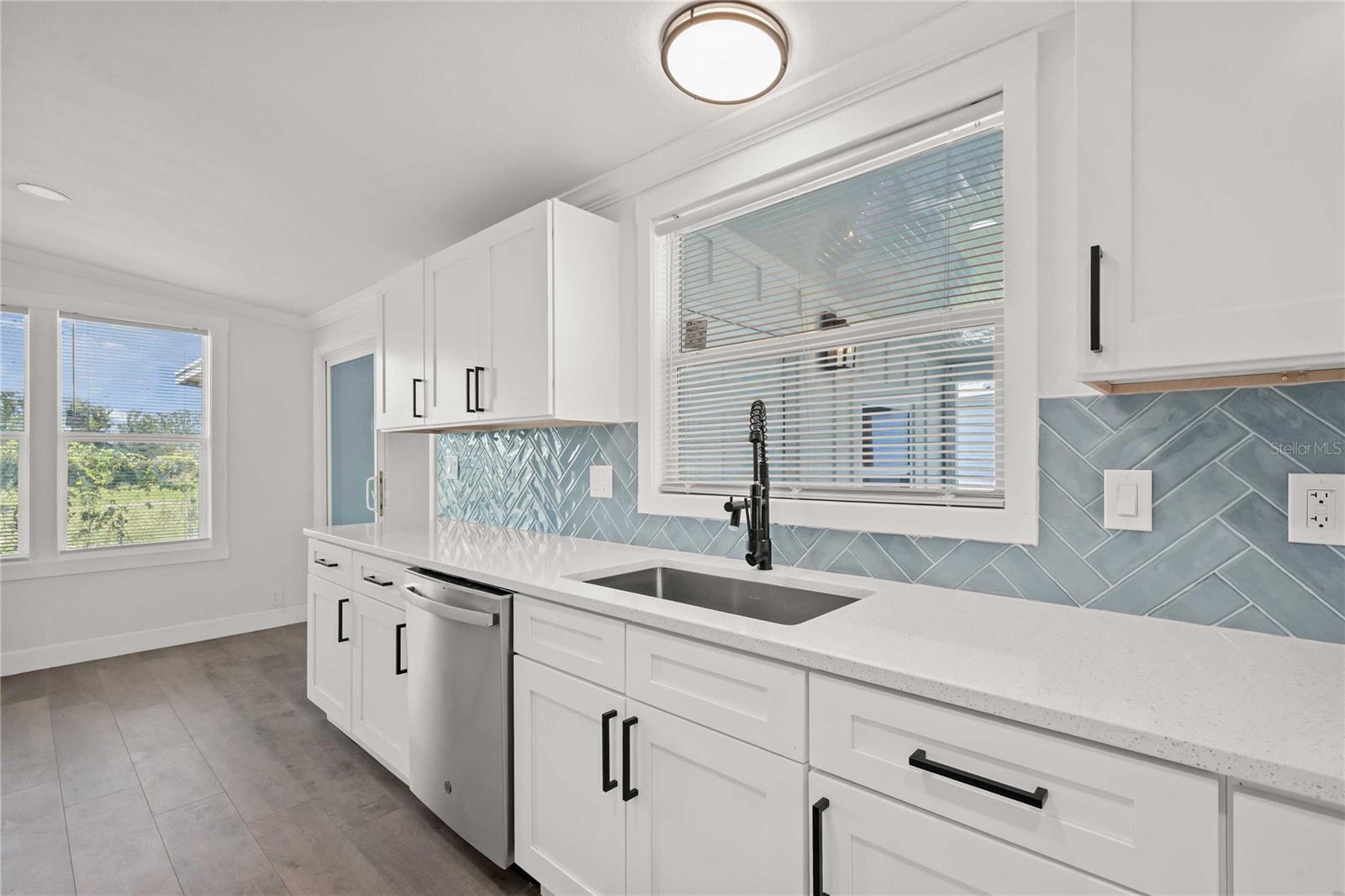 TIMBER LAKE ESTATES - Residential