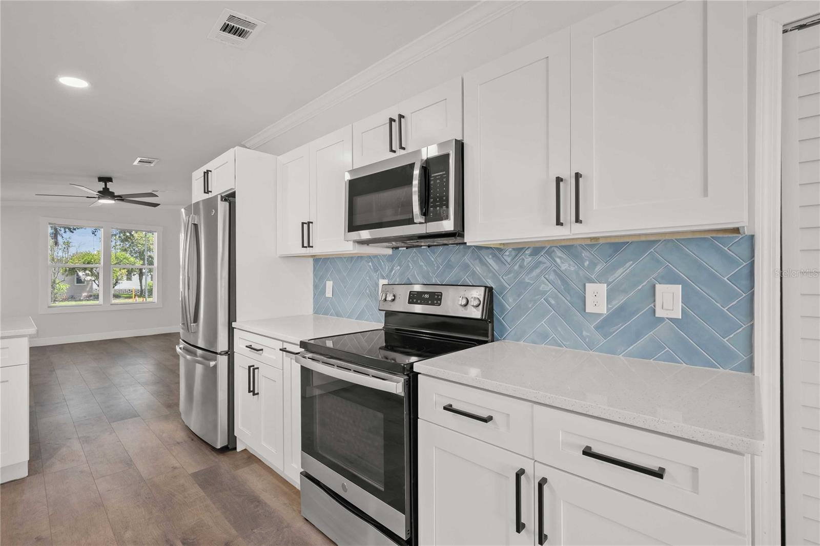 TIMBER LAKE ESTATES - Residential