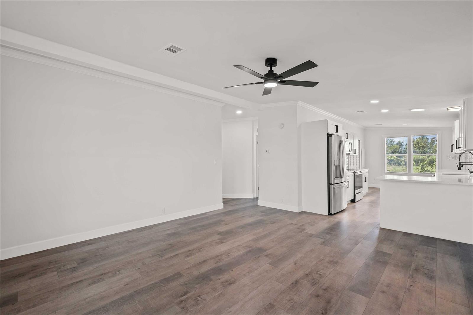 TIMBER LAKE ESTATES - Residential