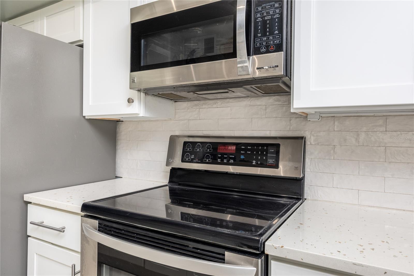 PARADISE ISLAND TOWERS CONDO - Residential