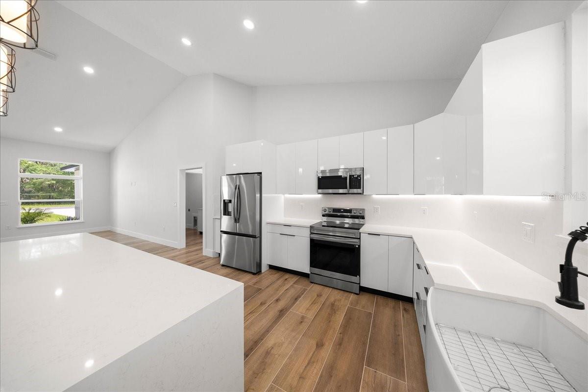 MARION OAKS UN 6 - Residential