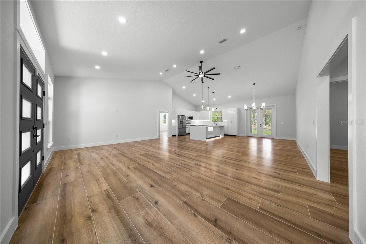 MARION OAKS UN 6 - Residential
