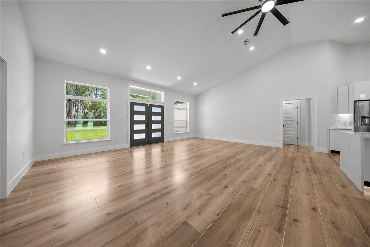 MARION OAKS UN 6 - Residential