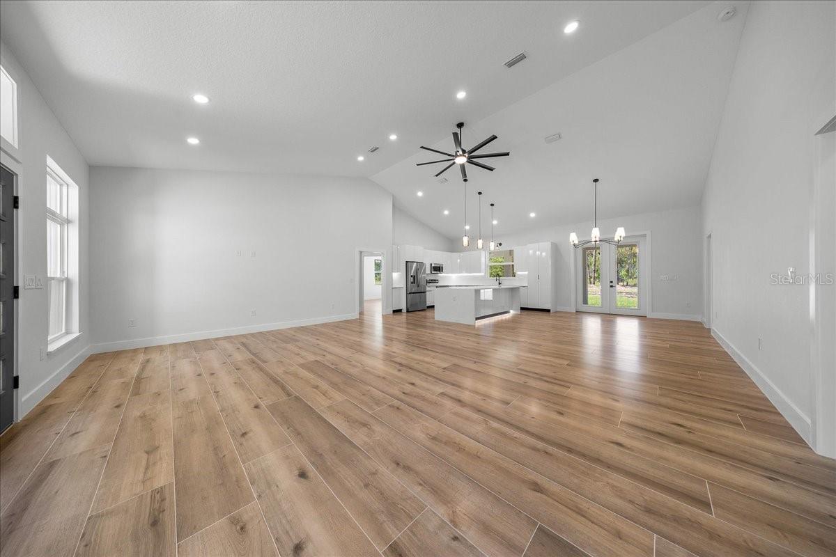 MARION OAKS UN 6 - Residential