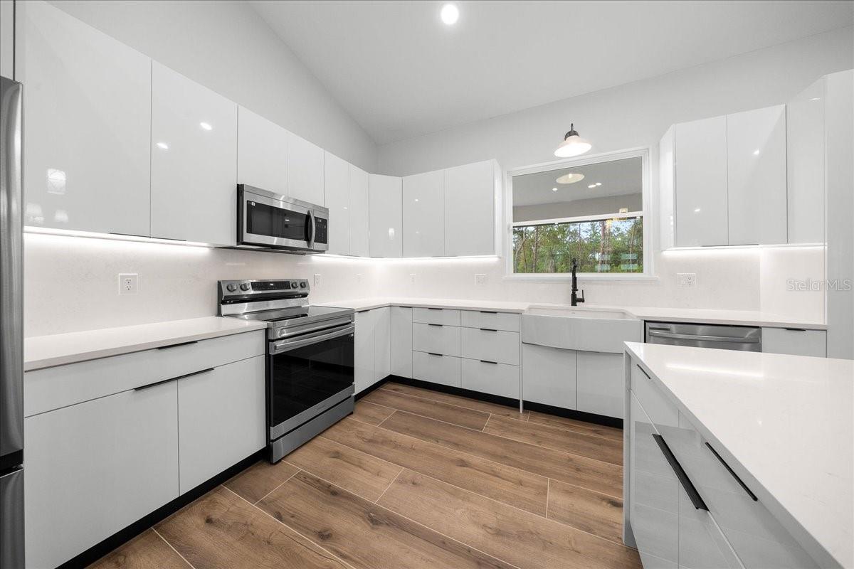 MARION OAKS UN 6 - Residential