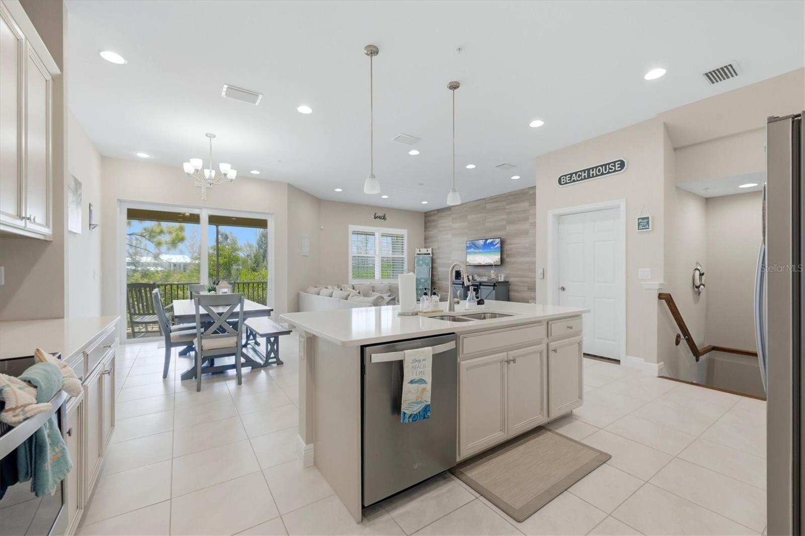 LANDINGS CORAL CRK - Residential
