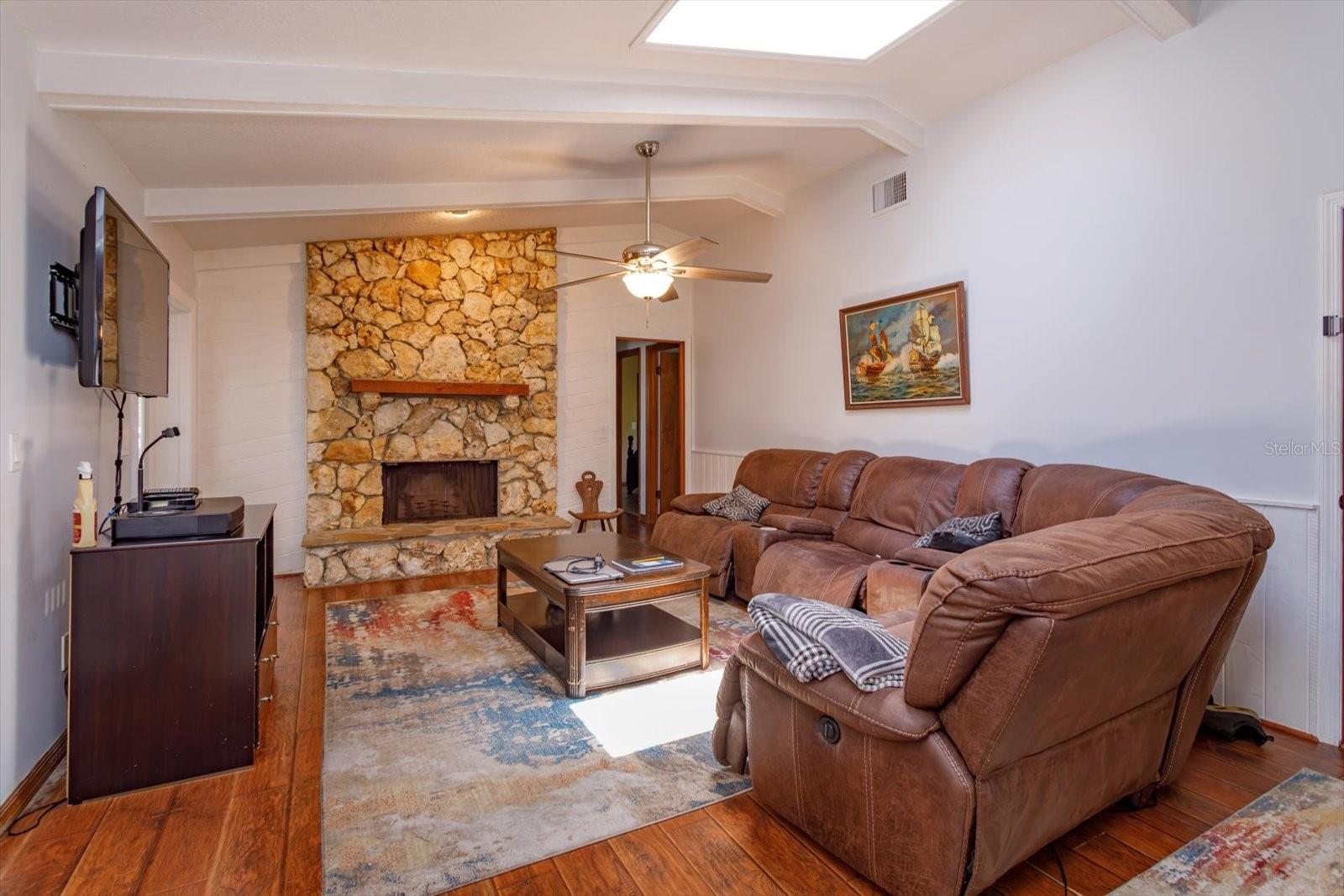WEKIVA HILLS SEC 09 - Residential