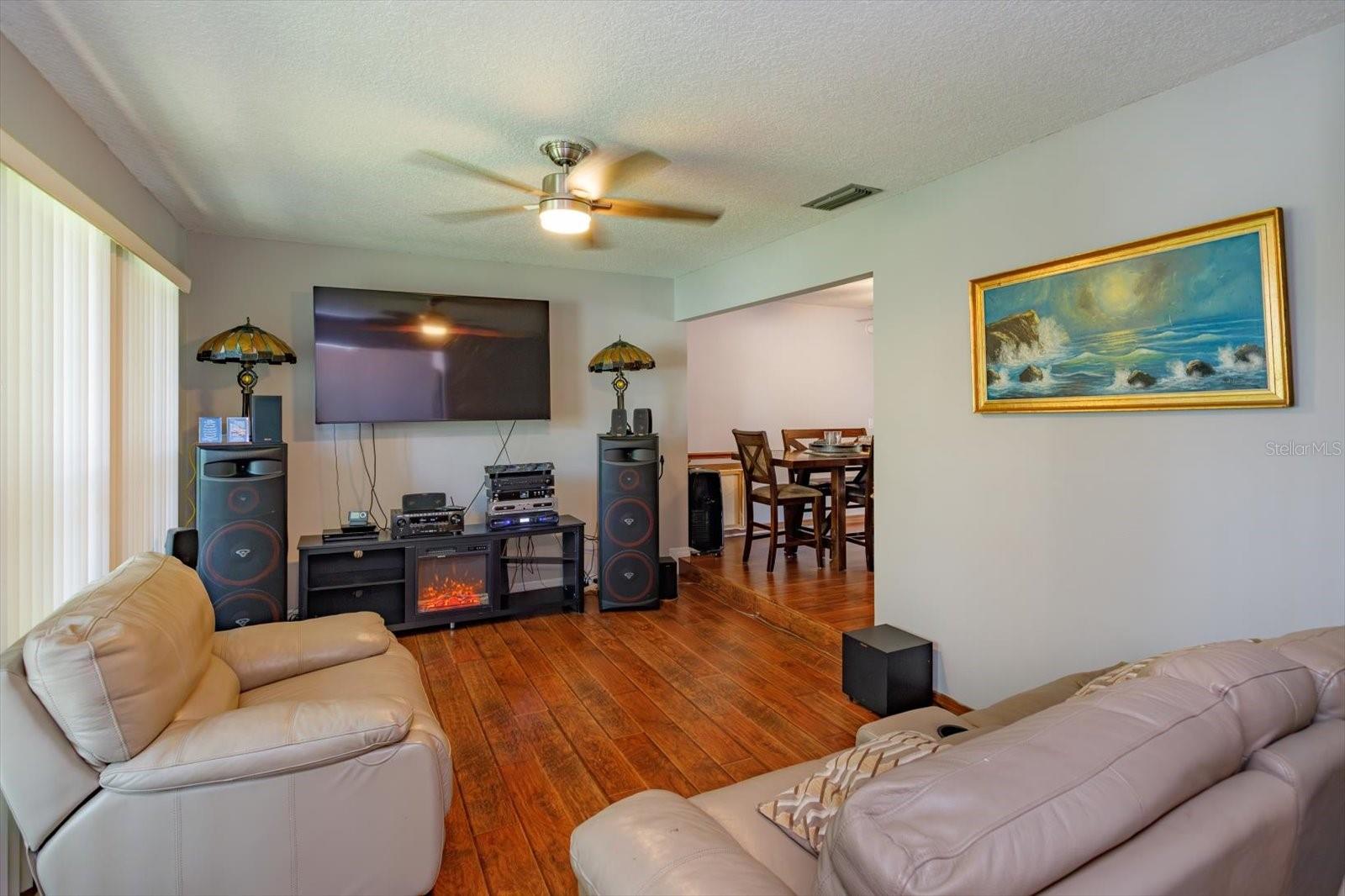 WEKIVA HILLS SEC 09 - Residential