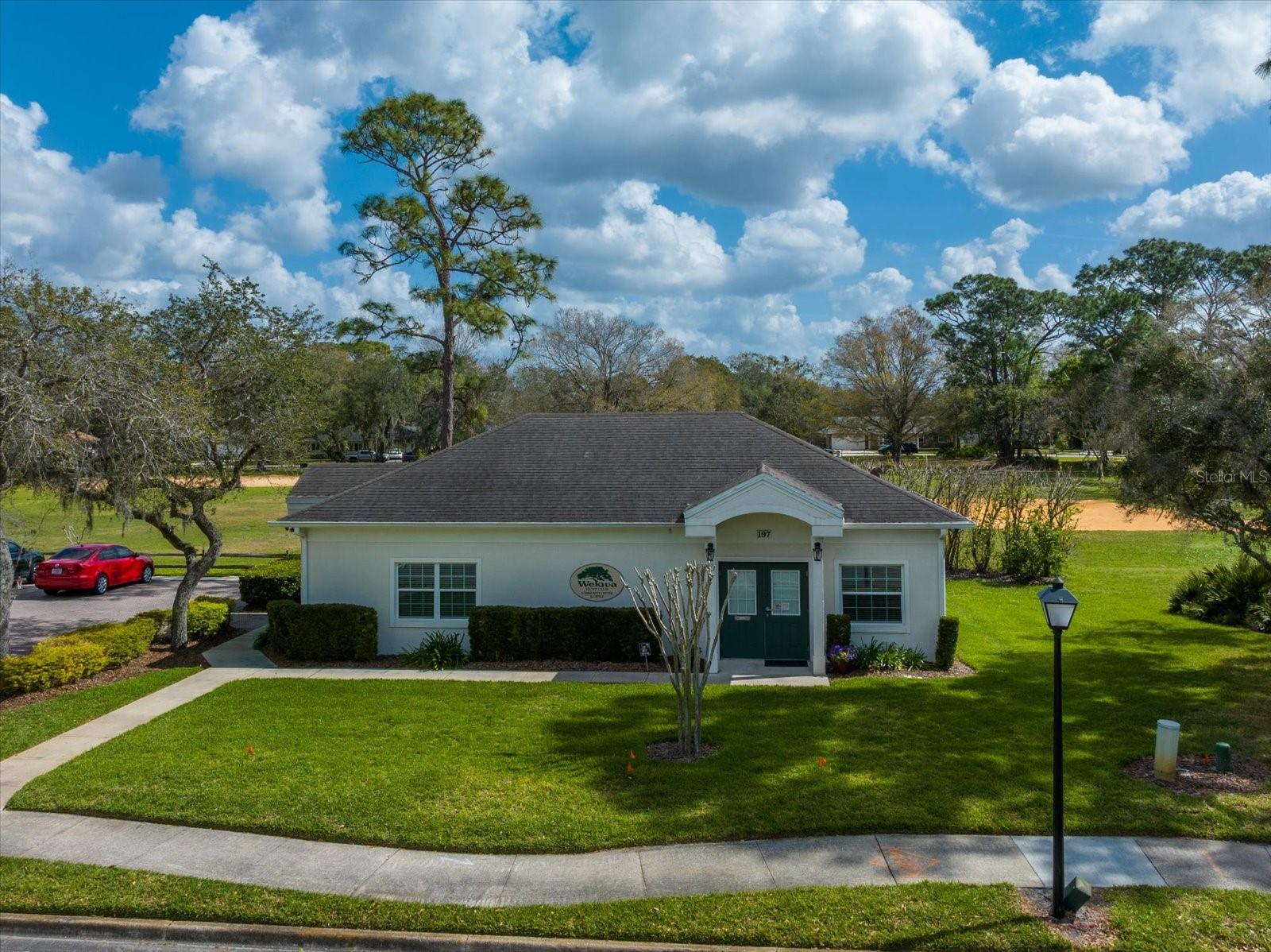 WEKIVA HILLS SEC 09 - Residential