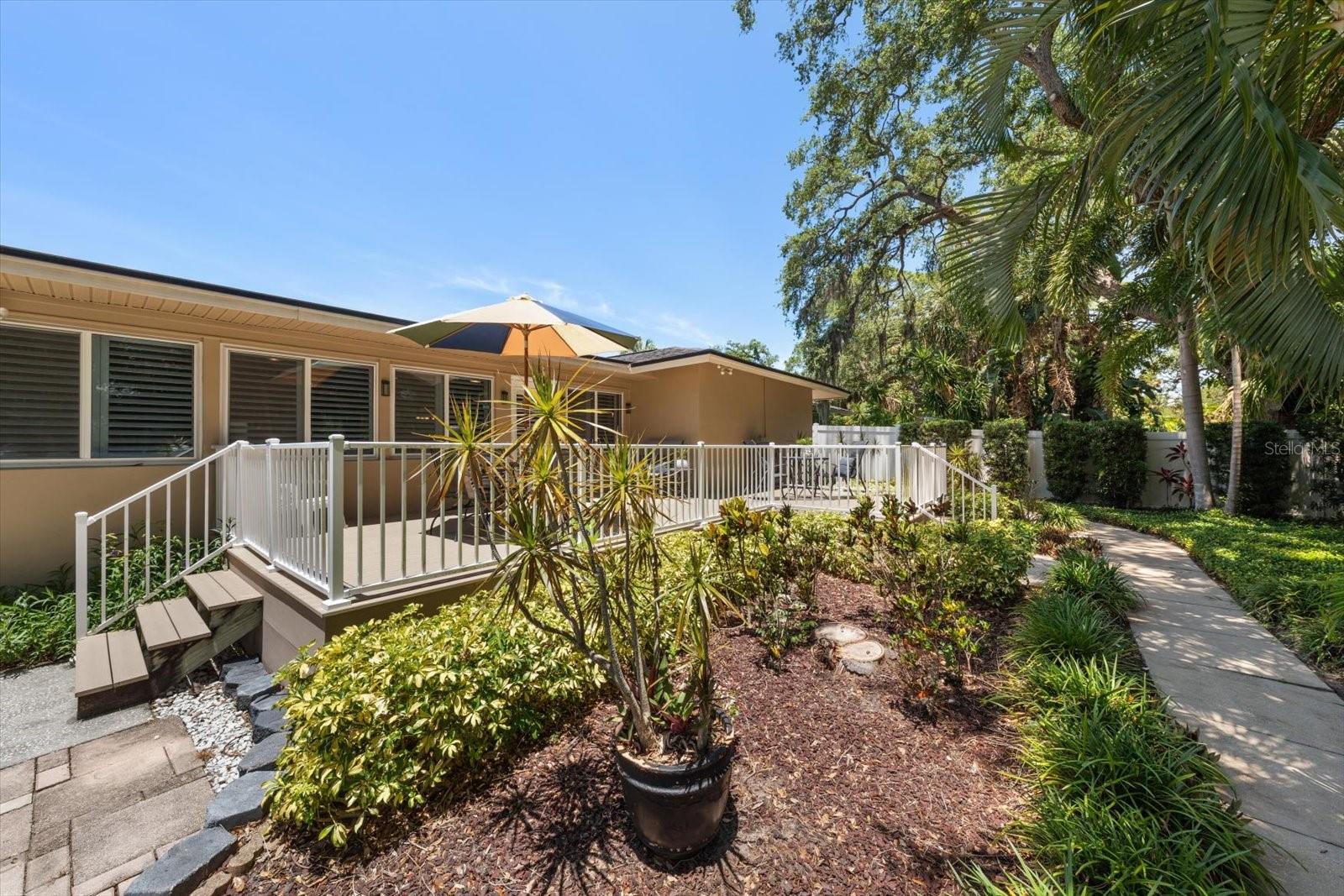 DEL ORO GROVES 1ST ADD - Residential