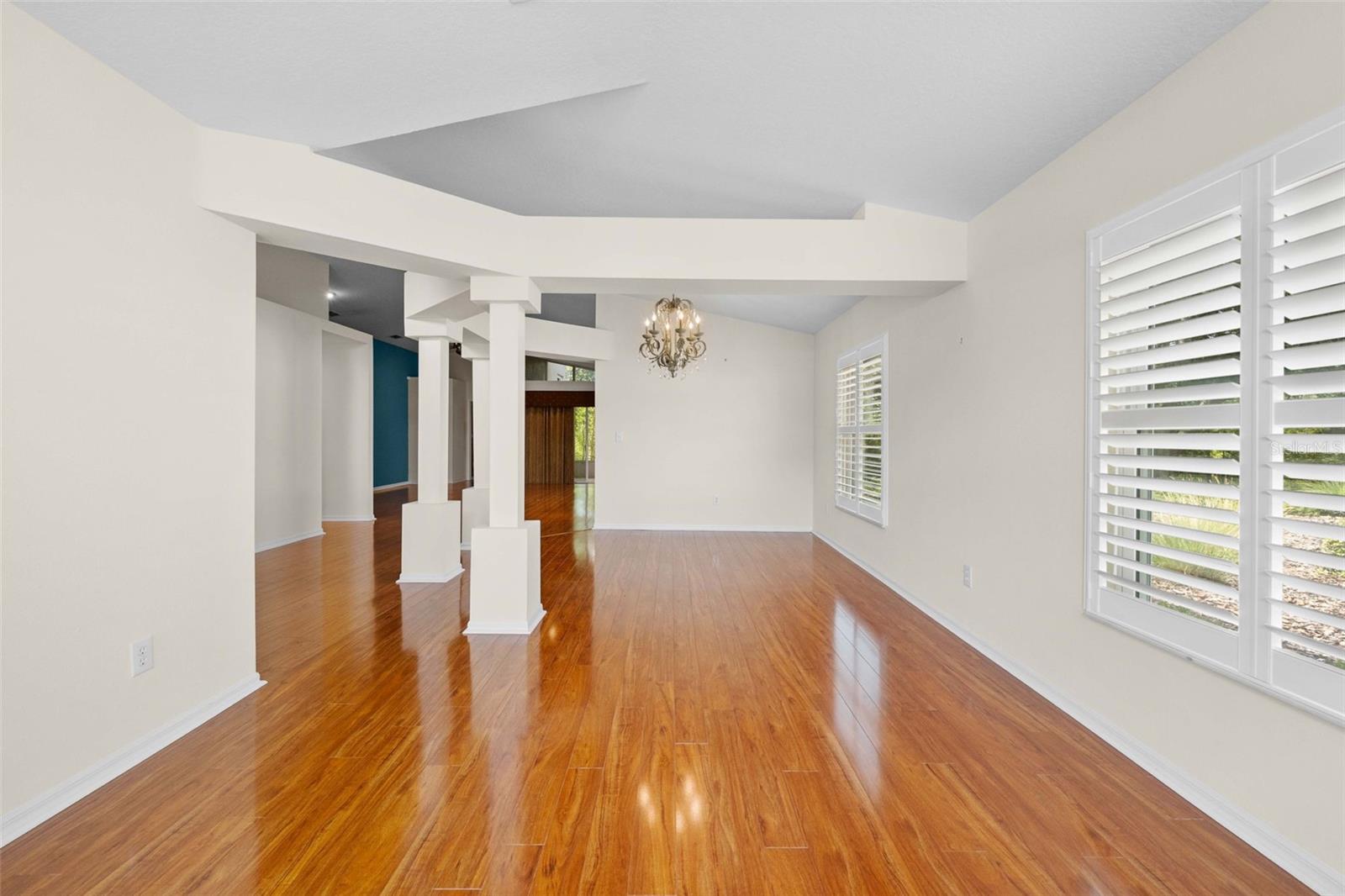 WELLINGTON AT SEVEN HILLS PH 7 - Residential