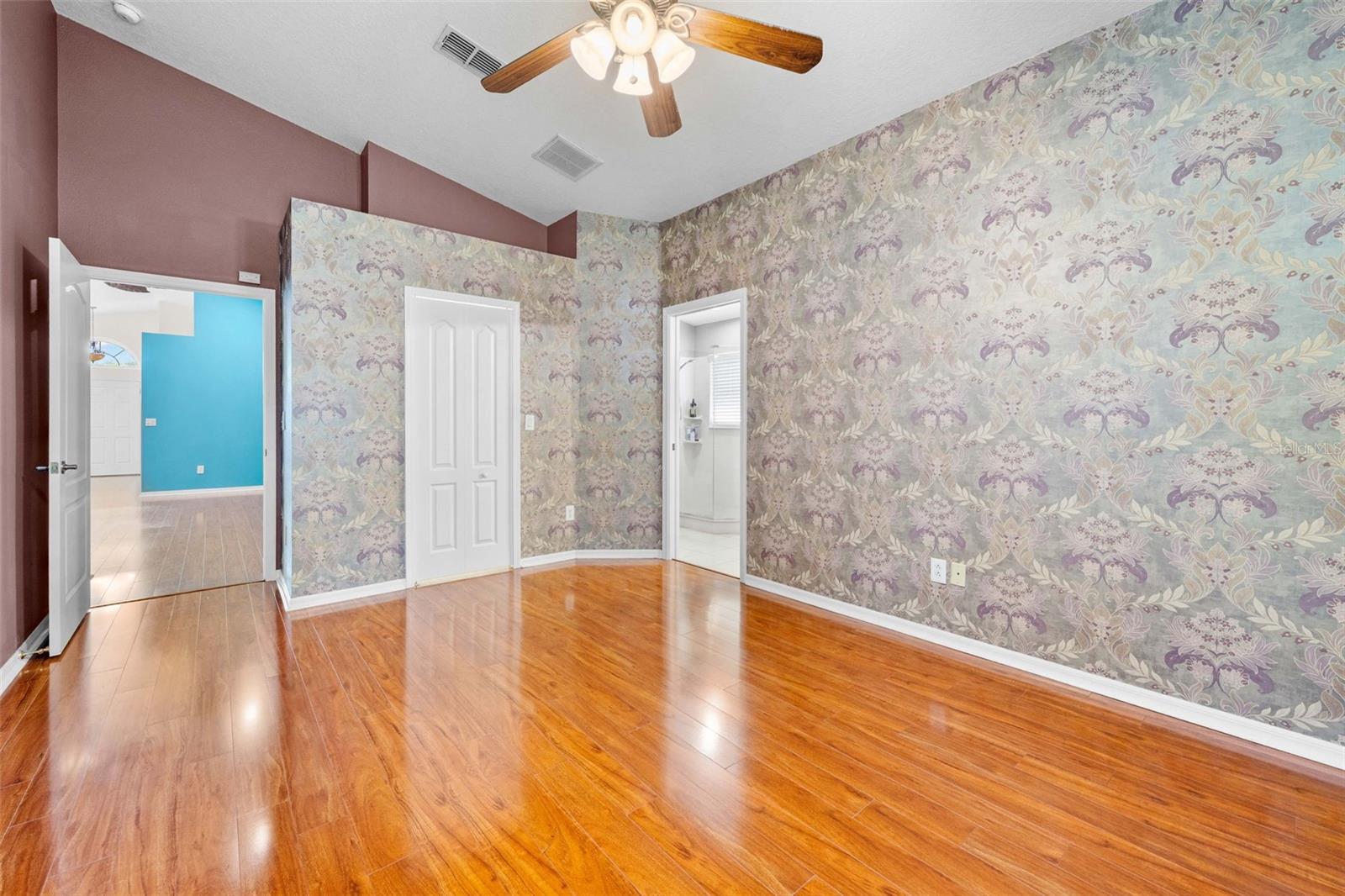 WELLINGTON AT SEVEN HILLS PH 7 - Residential