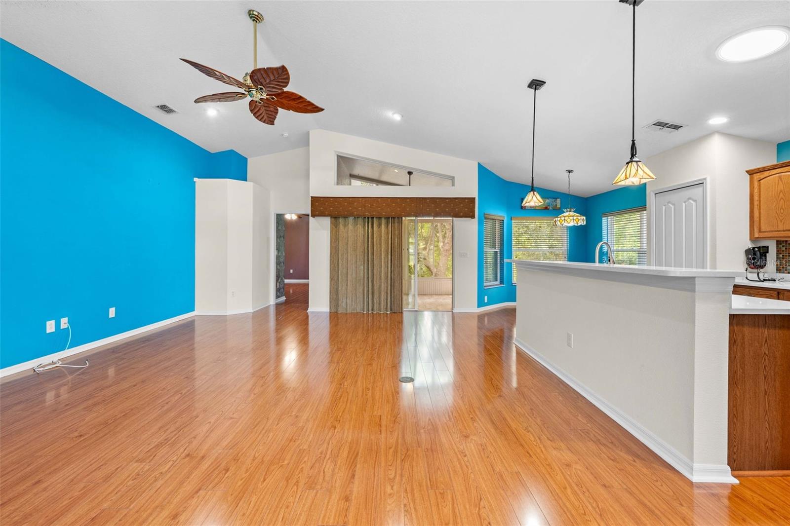 WELLINGTON AT SEVEN HILLS PH 7 - Residential