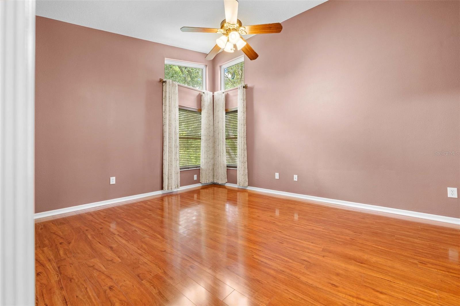 WELLINGTON AT SEVEN HILLS PH 7 - Residential