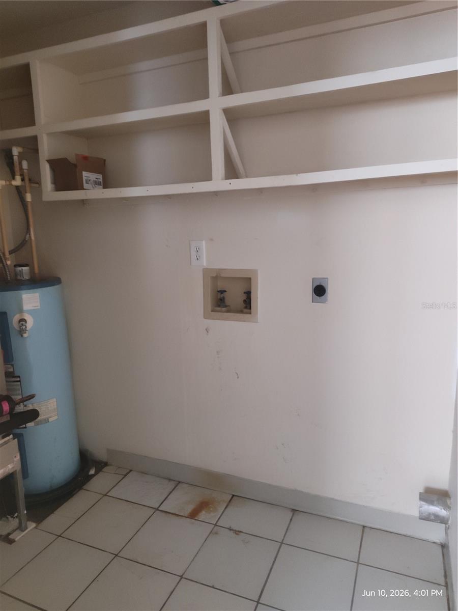 SILVER SPGS SHORES 38 - Residential Lease