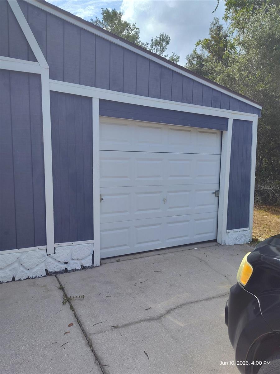 SILVER SPGS SHORES 38 - Residential Lease