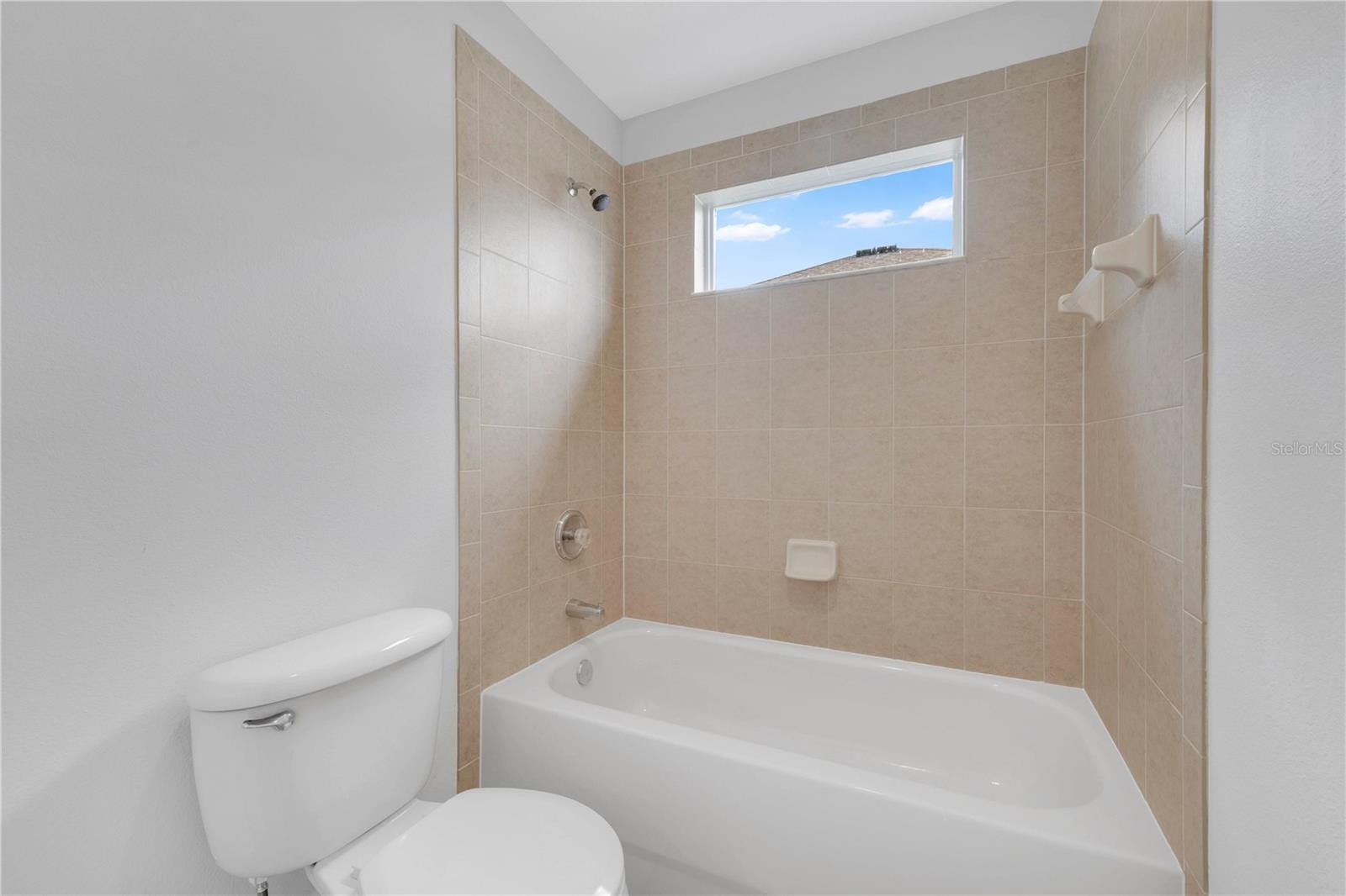TIERRA DEL SOL PH 2 - Residential