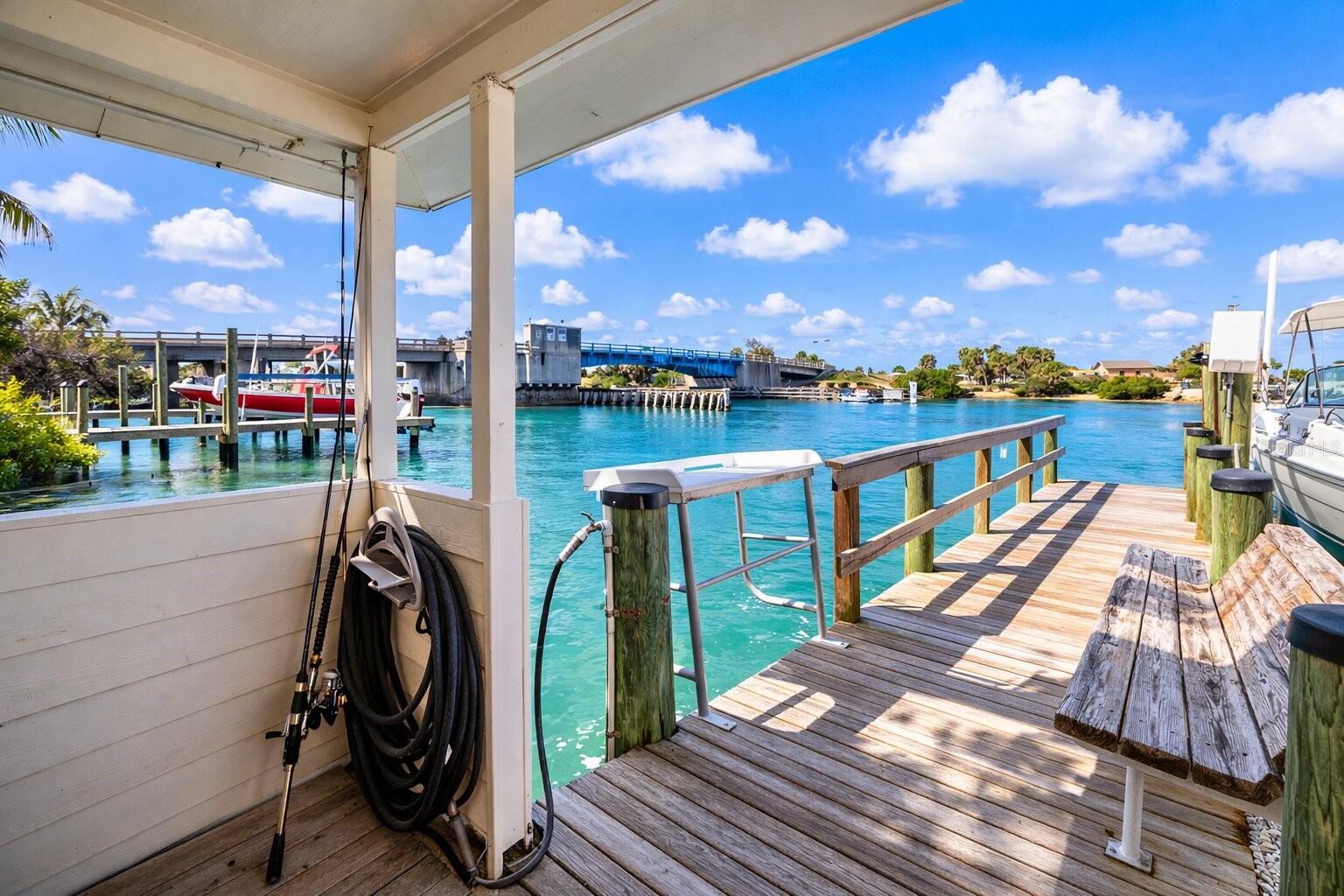 NOKOMIS BAYSHORE CLUB - Residential