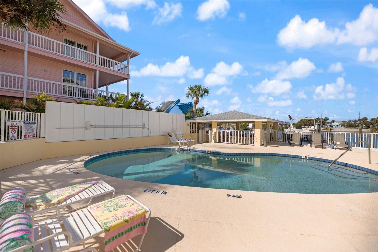 NOKOMIS BAYSHORE CLUB - Residential