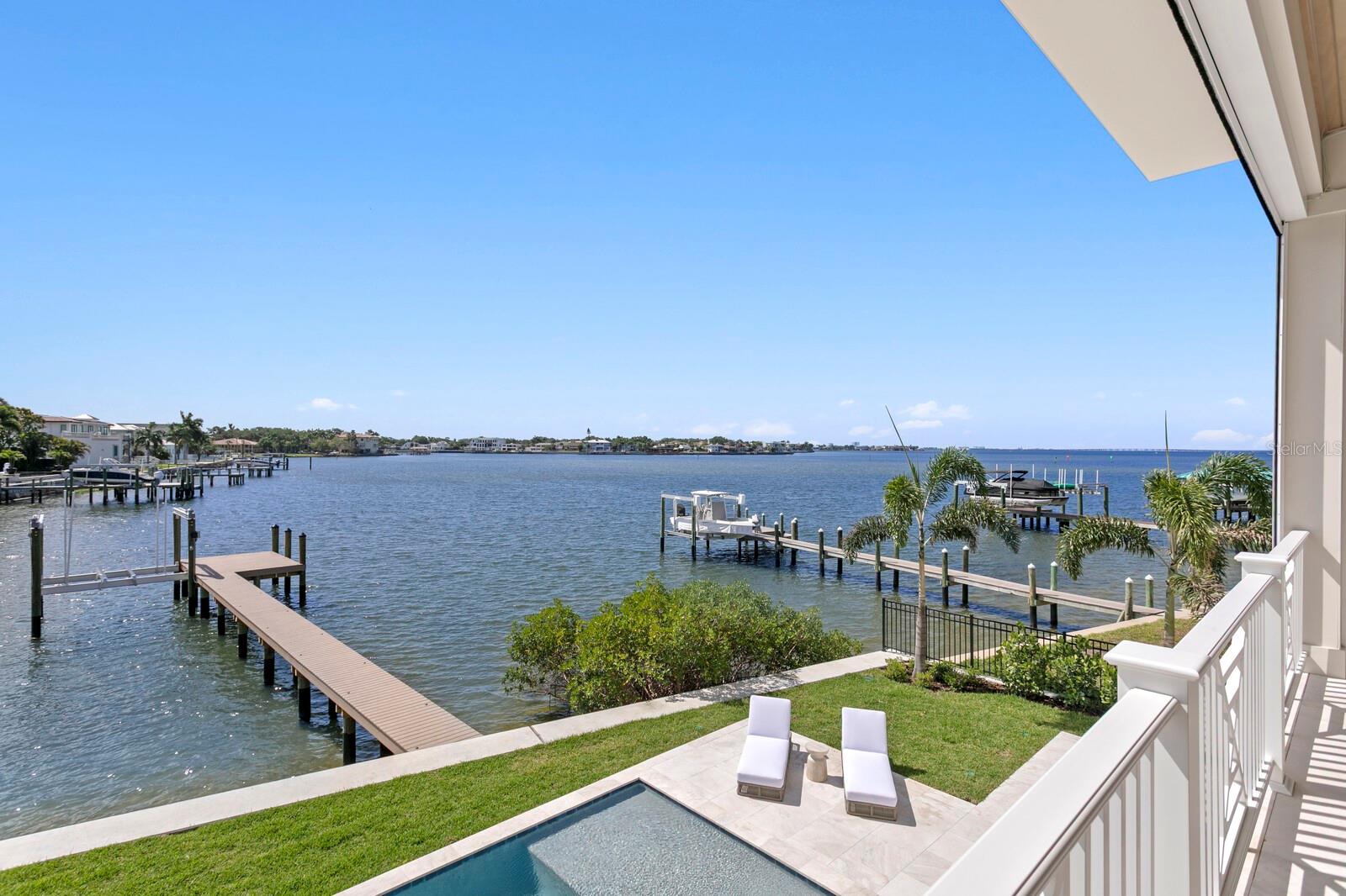 BAYSHORE ESTATES 4 - Residential
