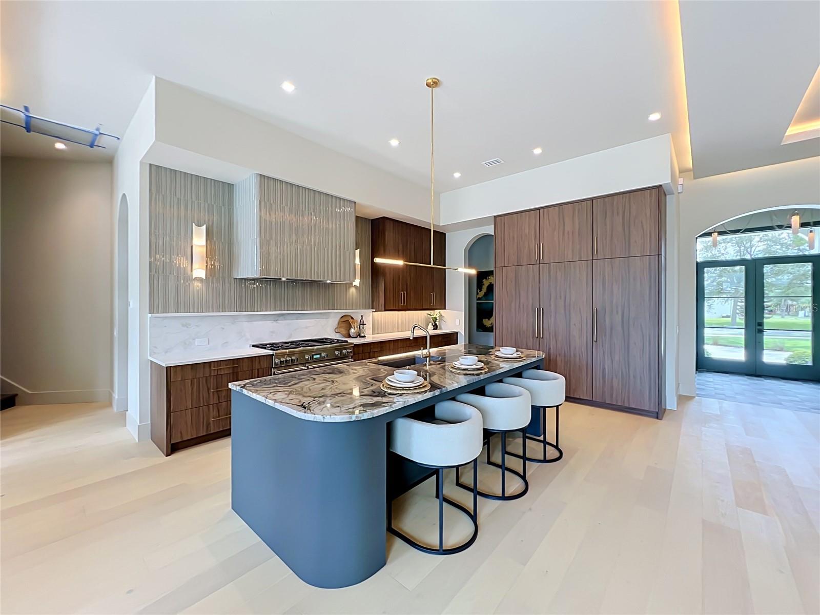 LAKE FOREST PARK - Residential