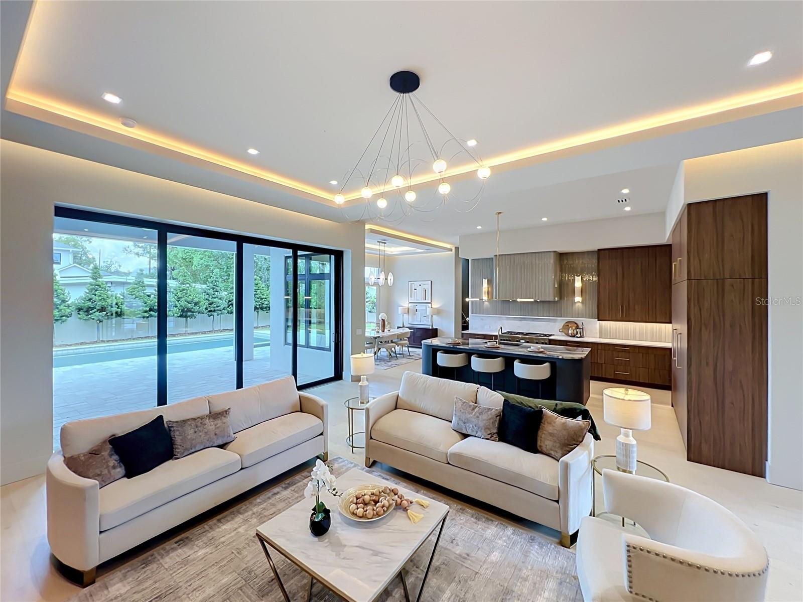 LAKE FOREST PARK - Residential