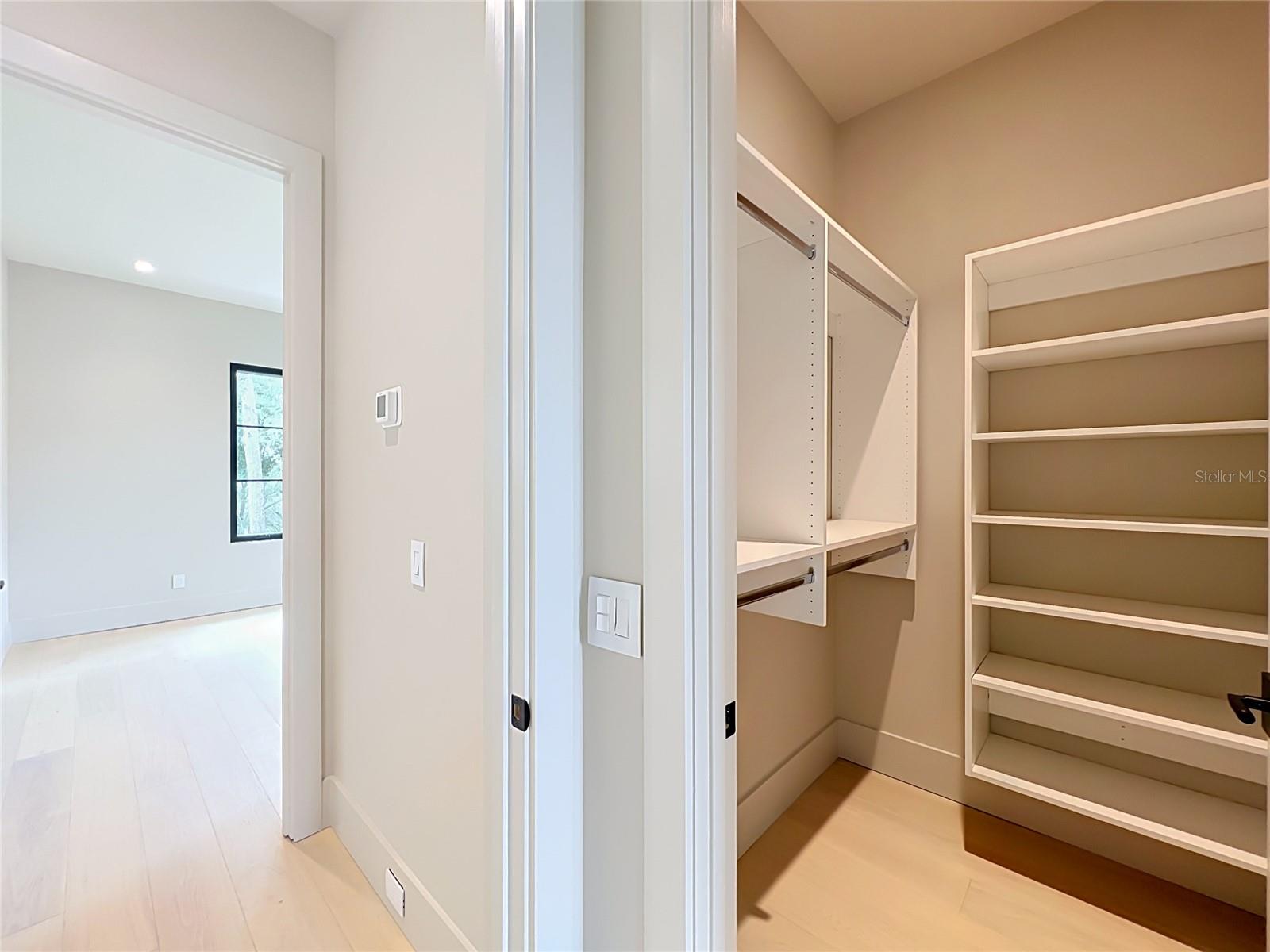 LAKE FOREST PARK - Residential