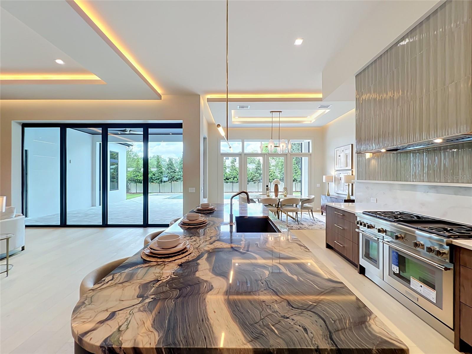 LAKE FOREST PARK - Residential