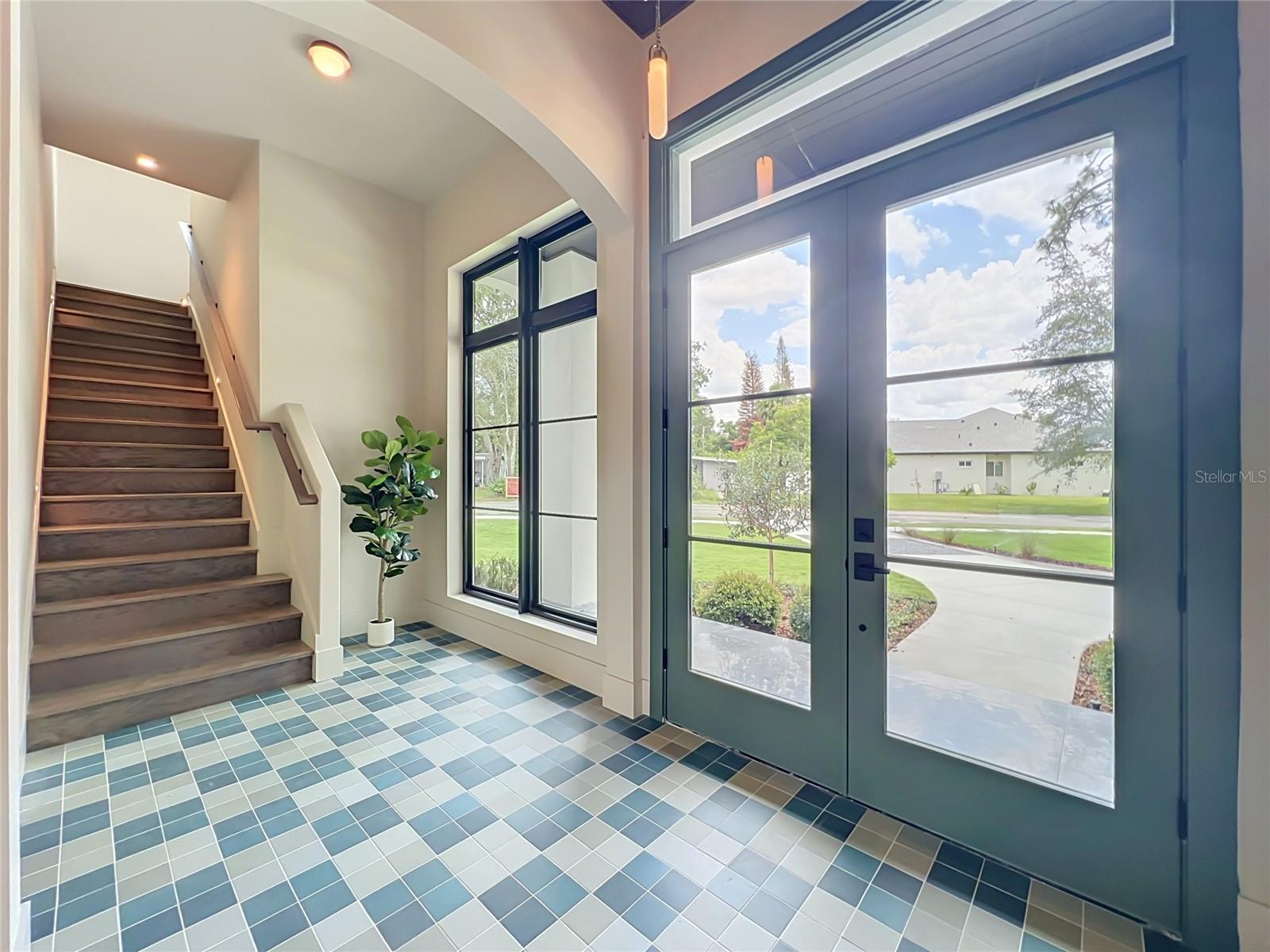 LAKE FOREST PARK - Residential