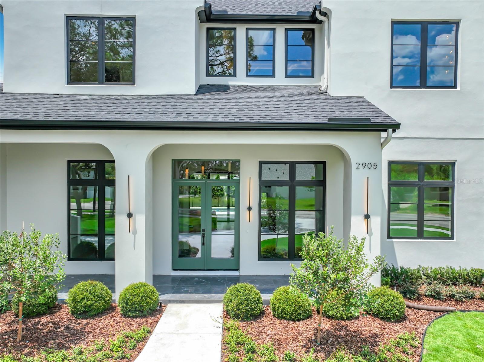 LAKE FOREST PARK - Residential