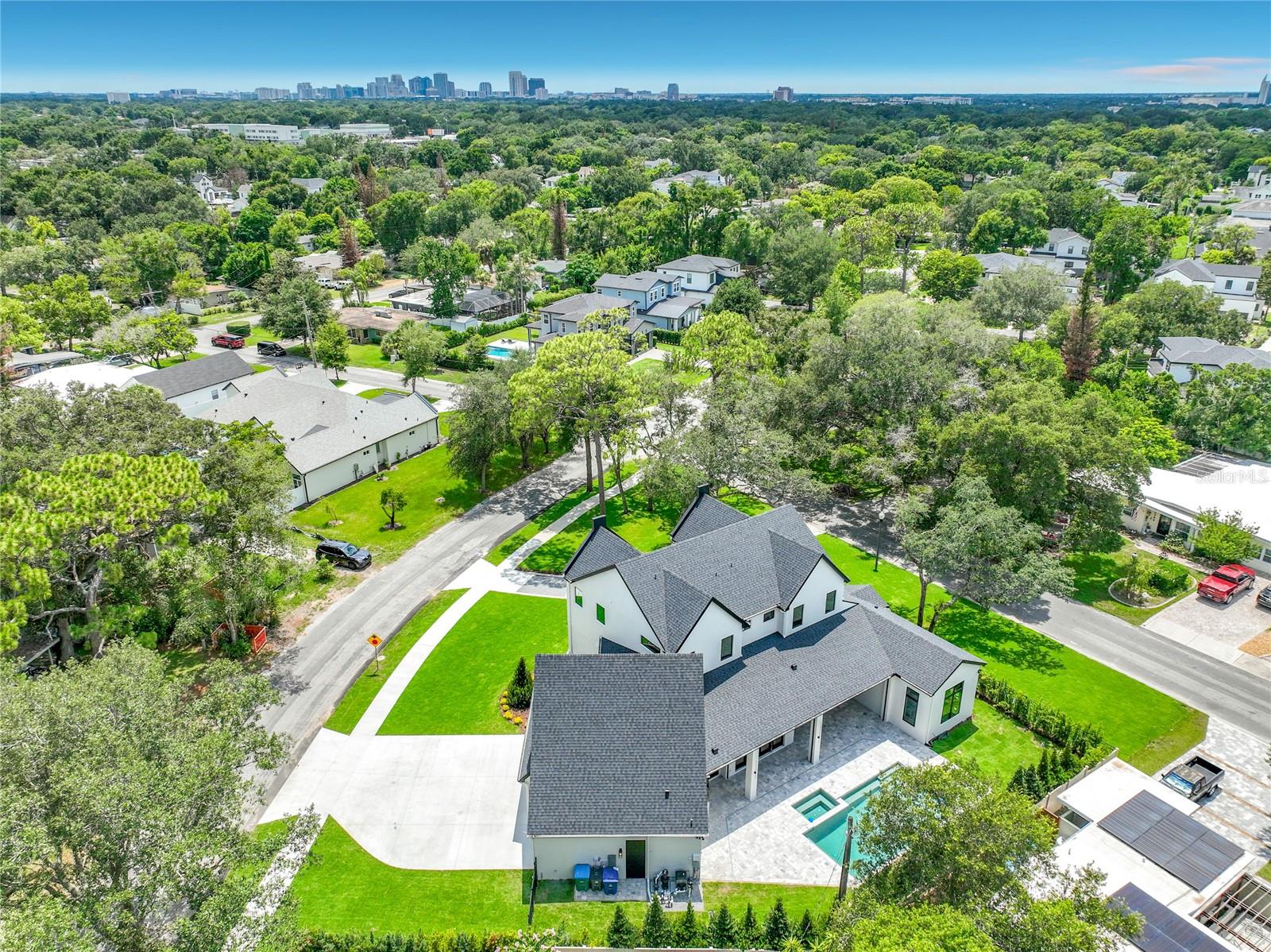 LAKE FOREST PARK - Residential