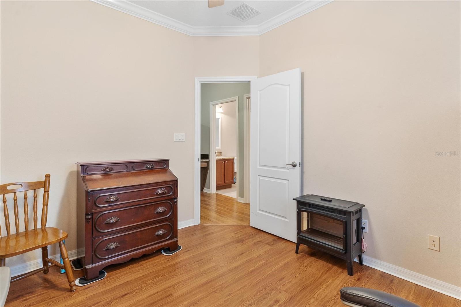 GRAND ISLAND OAKS - Residential