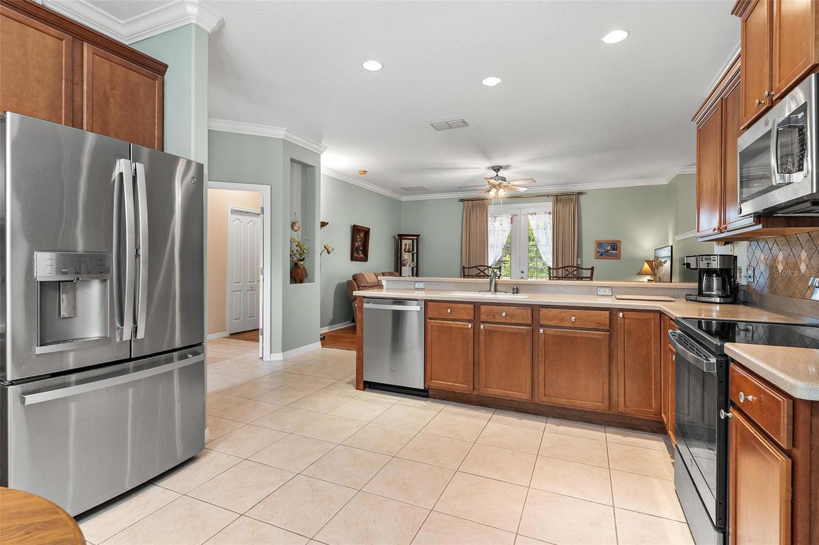 GRAND ISLAND OAKS - Residential
