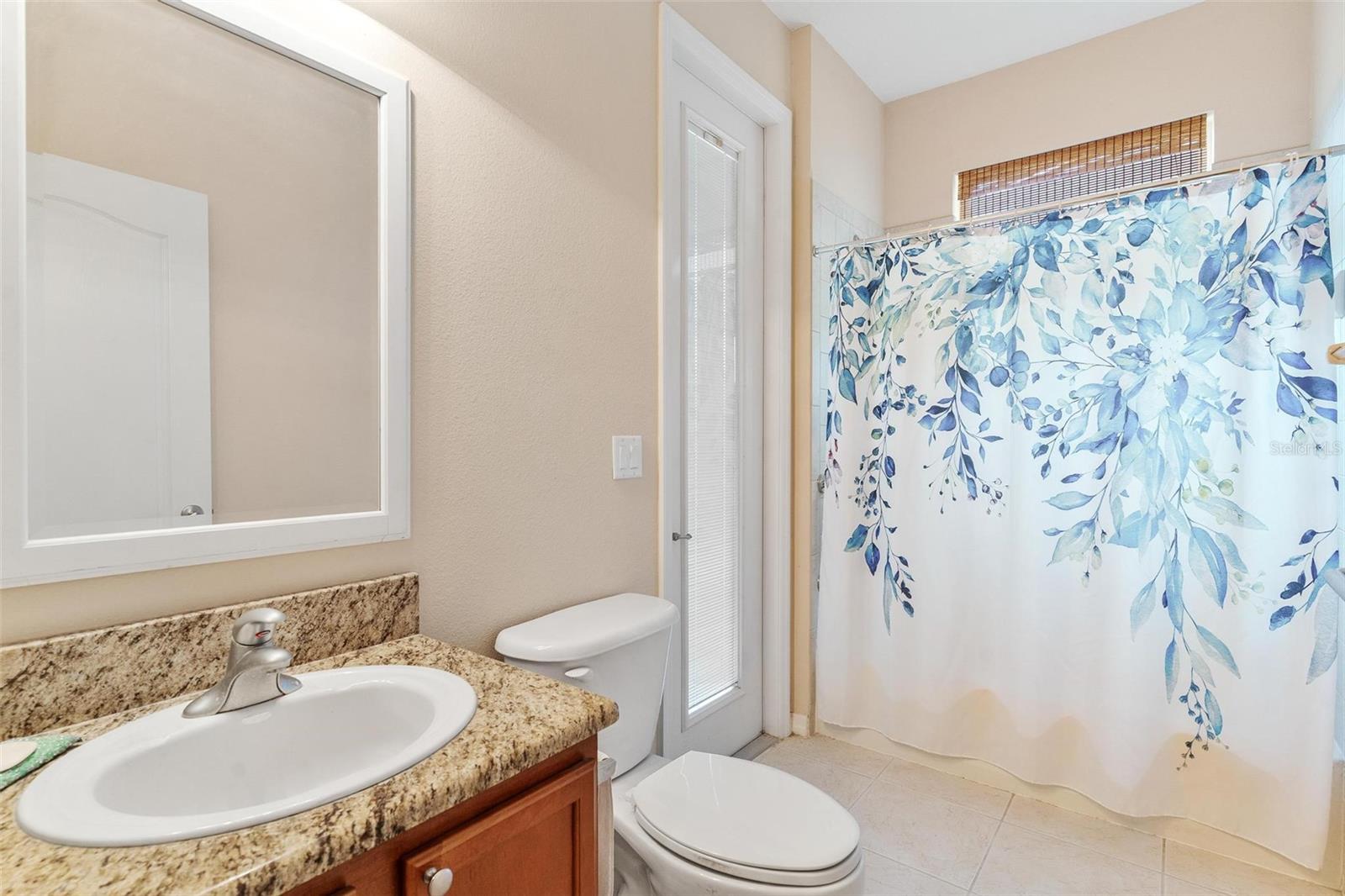 GRAND ISLAND OAKS - Residential