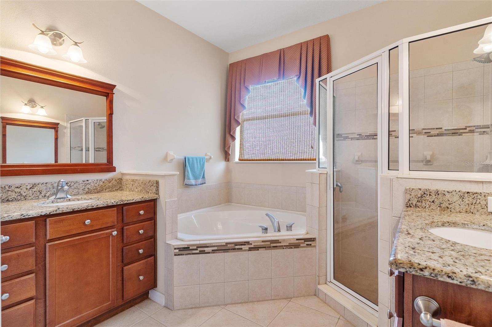 GRAND ISLAND OAKS - Residential