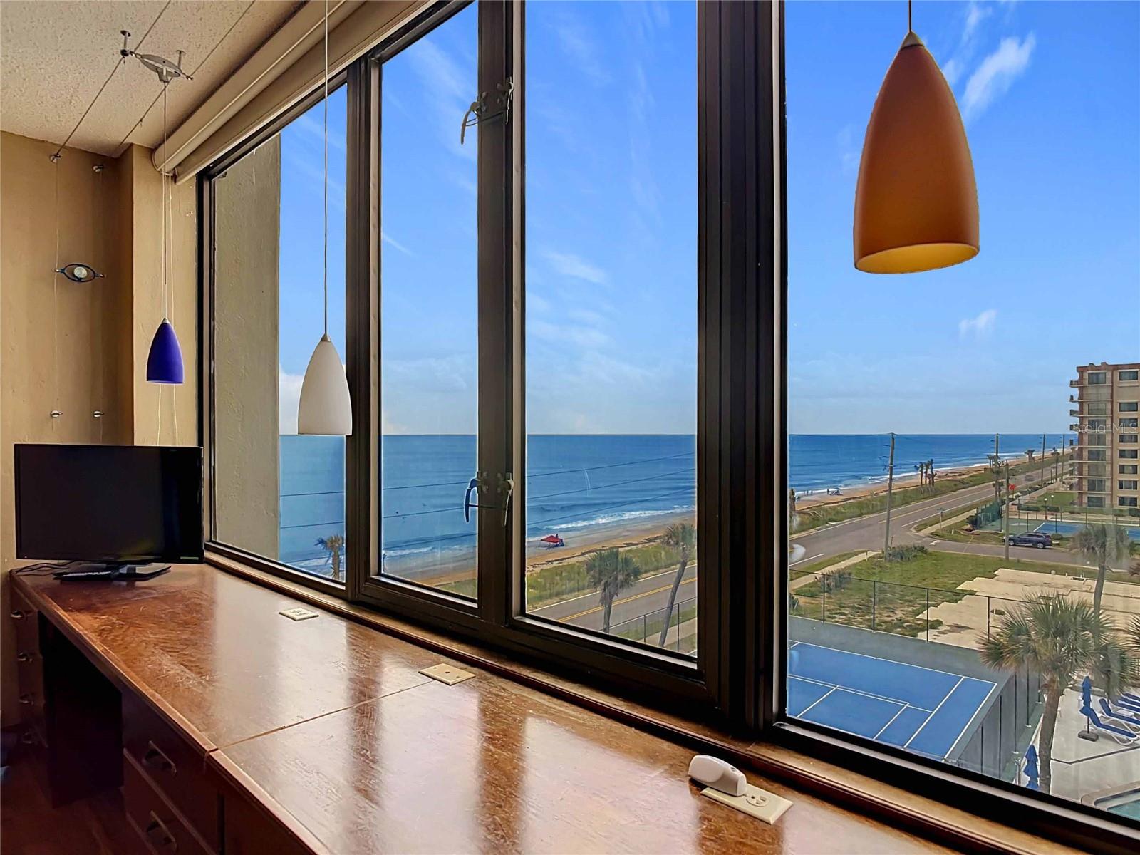 NAUTILUS CONDO - Residential